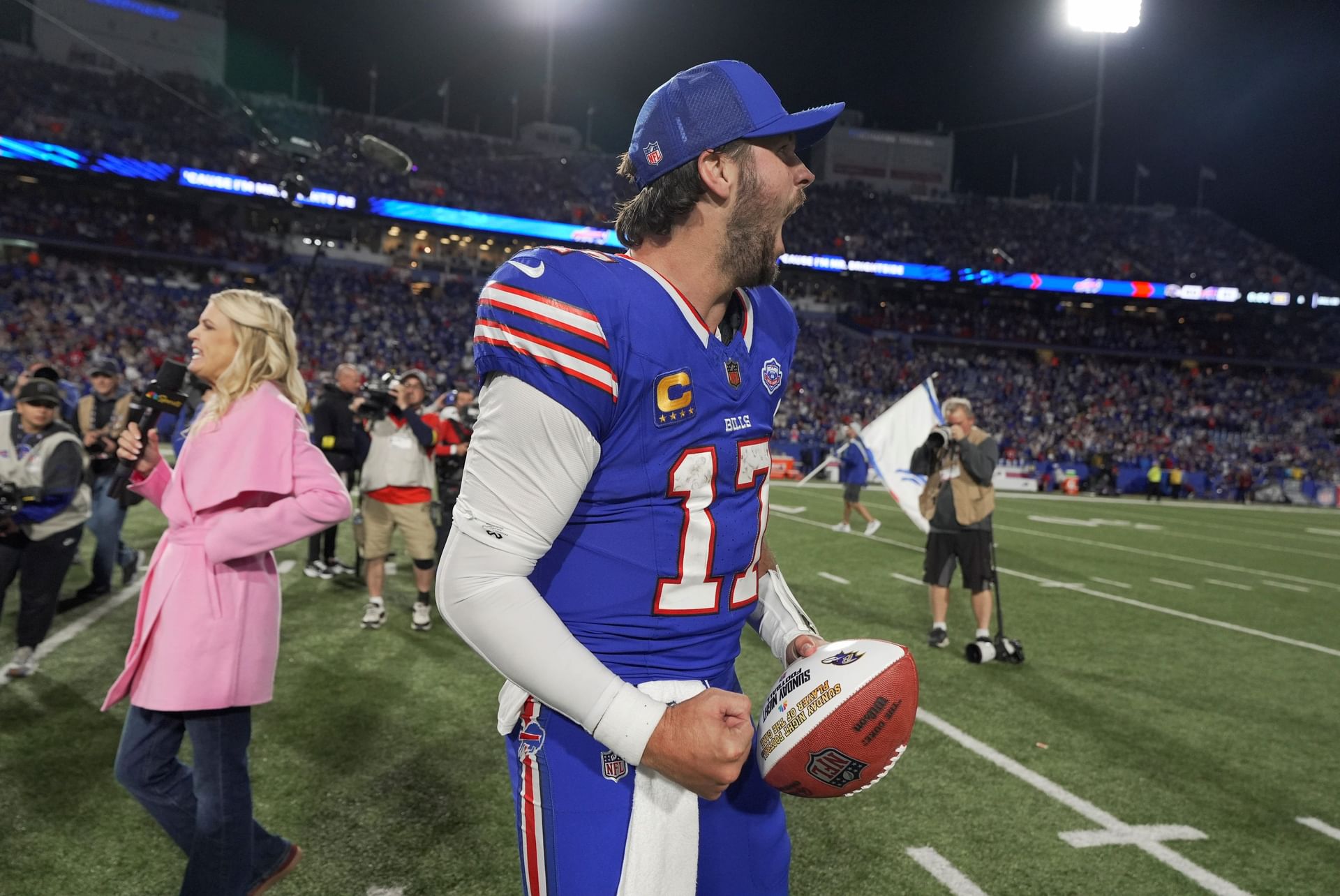 Buffalo Bills quarterback Josh Allen - Source: Imagn