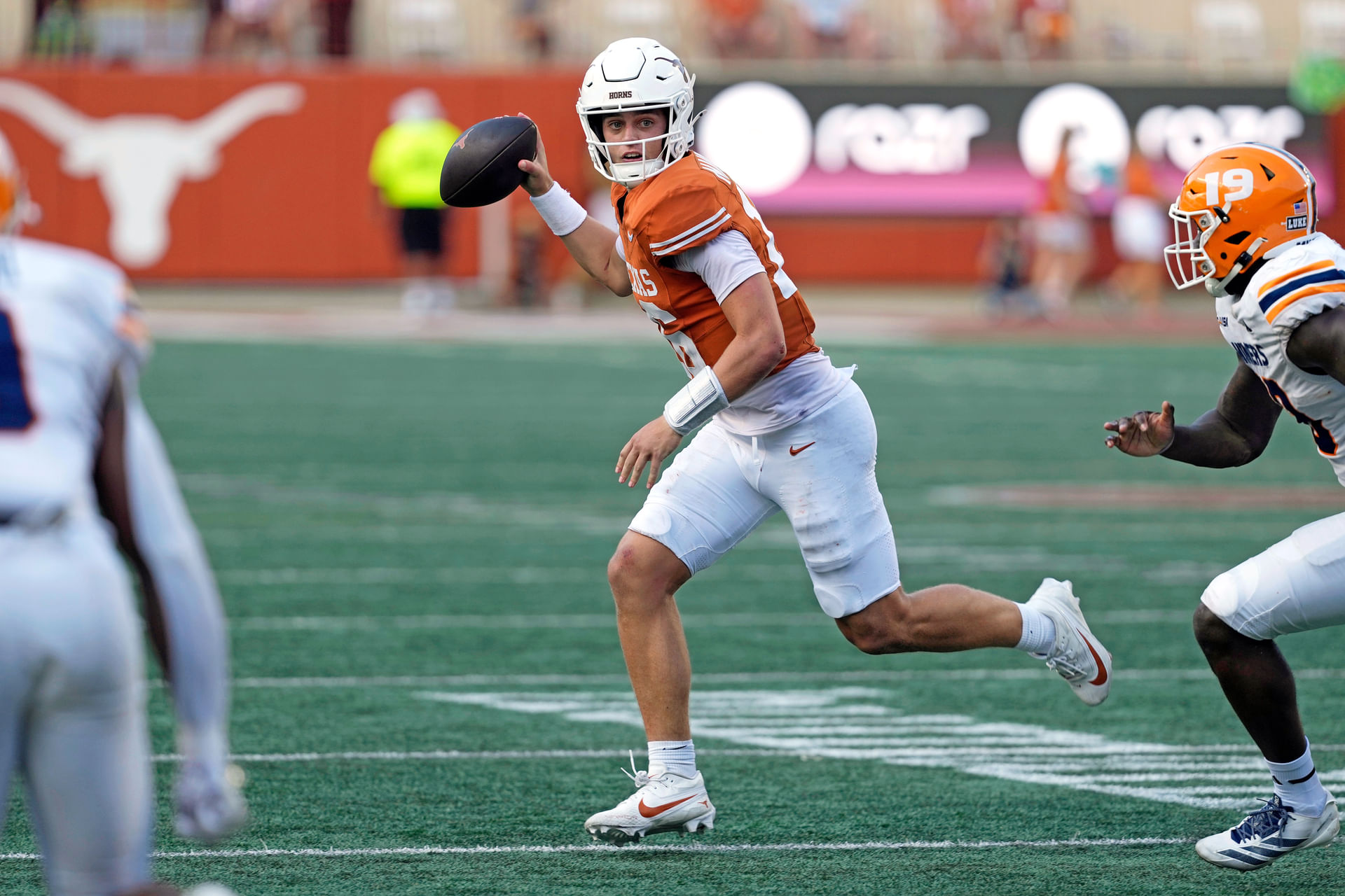 NCAA Football: Texas El Paso at Texas - Source: Imagn