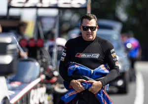 “I got one hell of a headache and banged my left hand up”: Tony Stewart bedazzled by “massive” crash in NHRA