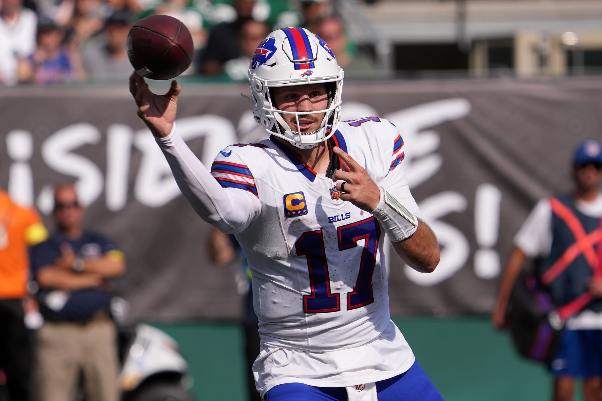 NFL: Buffalo Bills at New York Jets - Source: Imagn
