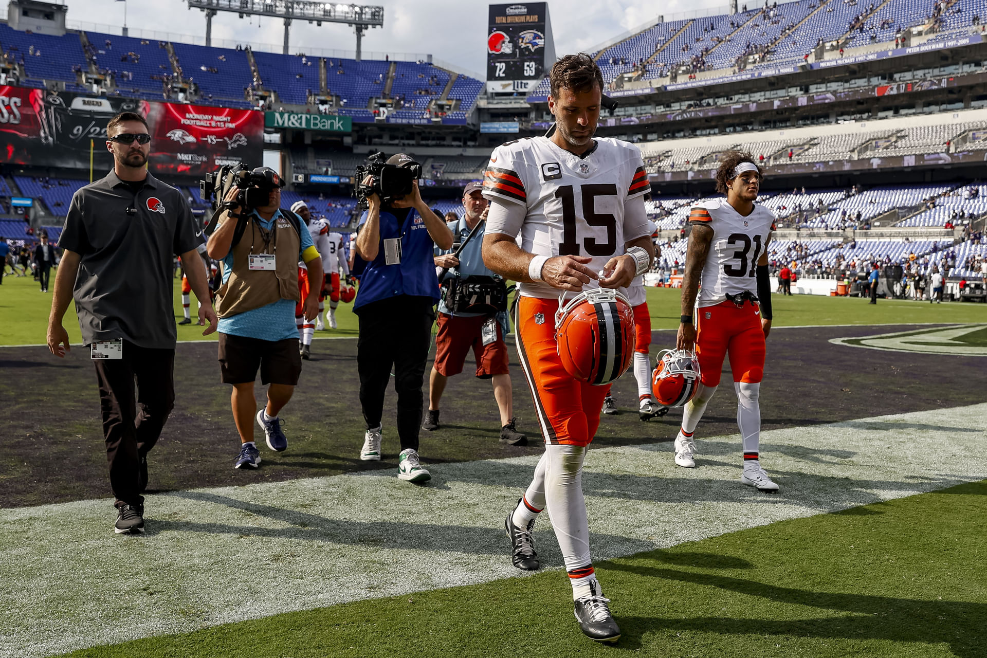 Browns HC Kevin Stefanski makes feelings known on replacing Joe Flacco with Dillon Gabriel after getting shut down 41-17 by Ravens