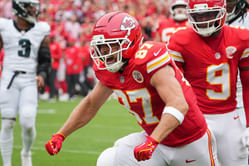 "He needs to retire," "Dude is a baby": Travis Kelce grilled by fans for seemingly looking to blame costly drop in endzone during Chiefs-Eagles clash