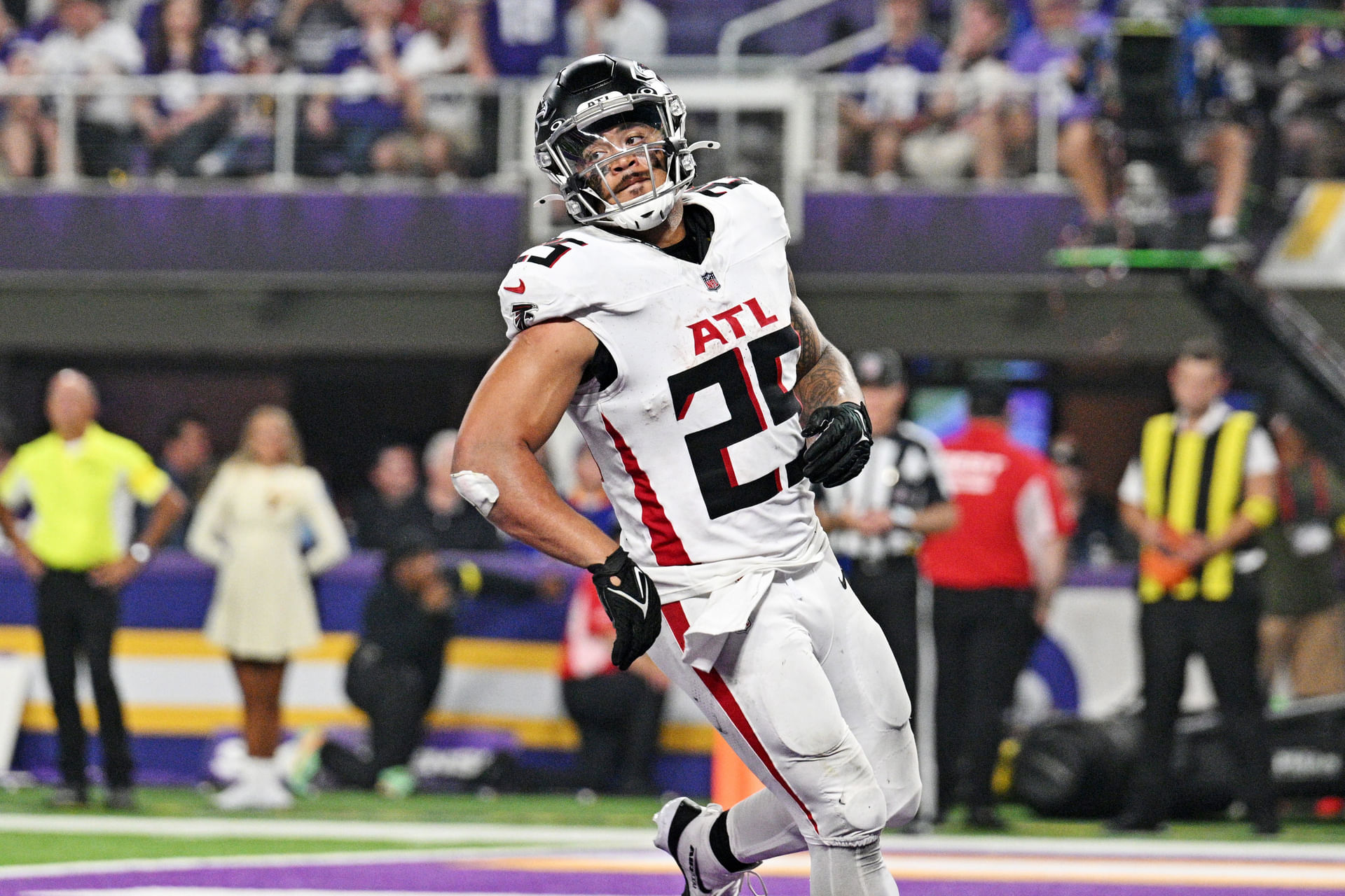 Allgeier at Atlanta Falcons at Minnesota Vikings - Source: Imagn