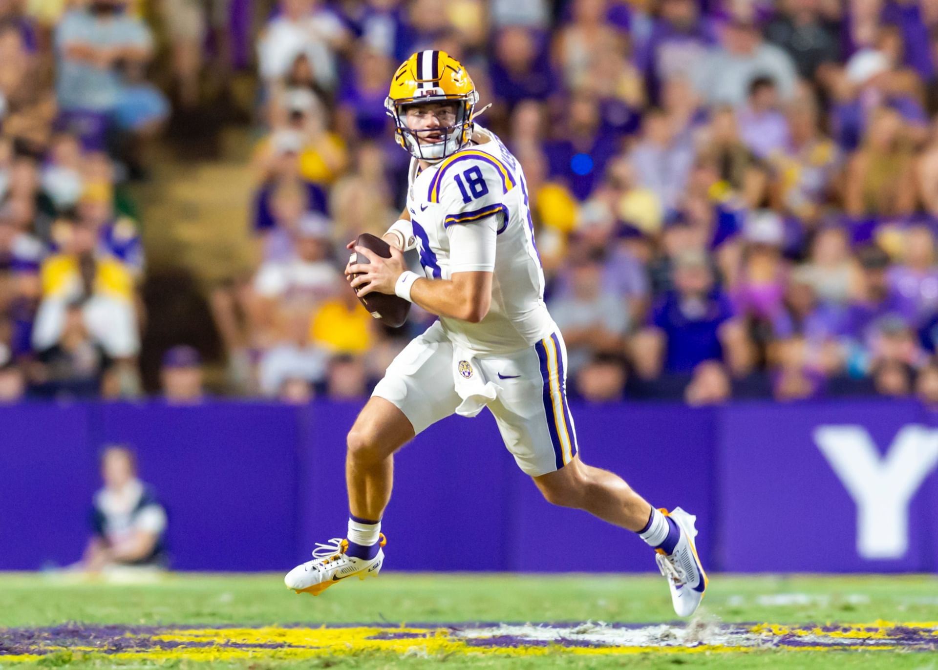 LSU Tigers QB Garrett Nussmeier - Source: Imagn