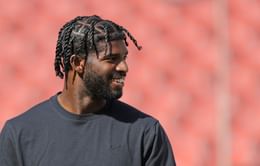 Shedeur Sanders shows off custom Nike Air DT Max ‘96 cleats in Cleveland Browns colors [PIC]