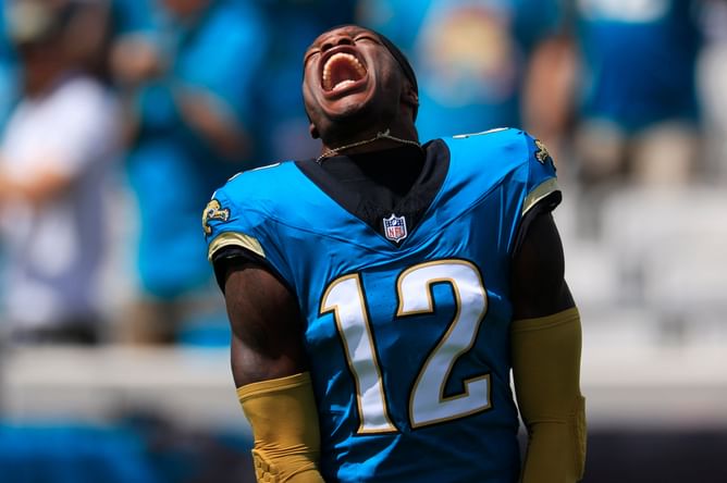 'They're not using him enough": Deion Sanders voices complaint against Travis Hunter's role with Jaguars