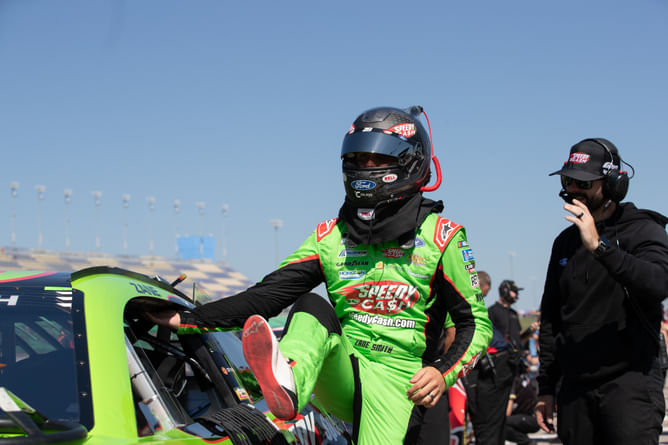 Zane Smith suffers horrible backflips after crashing out at the Kansas Cup race