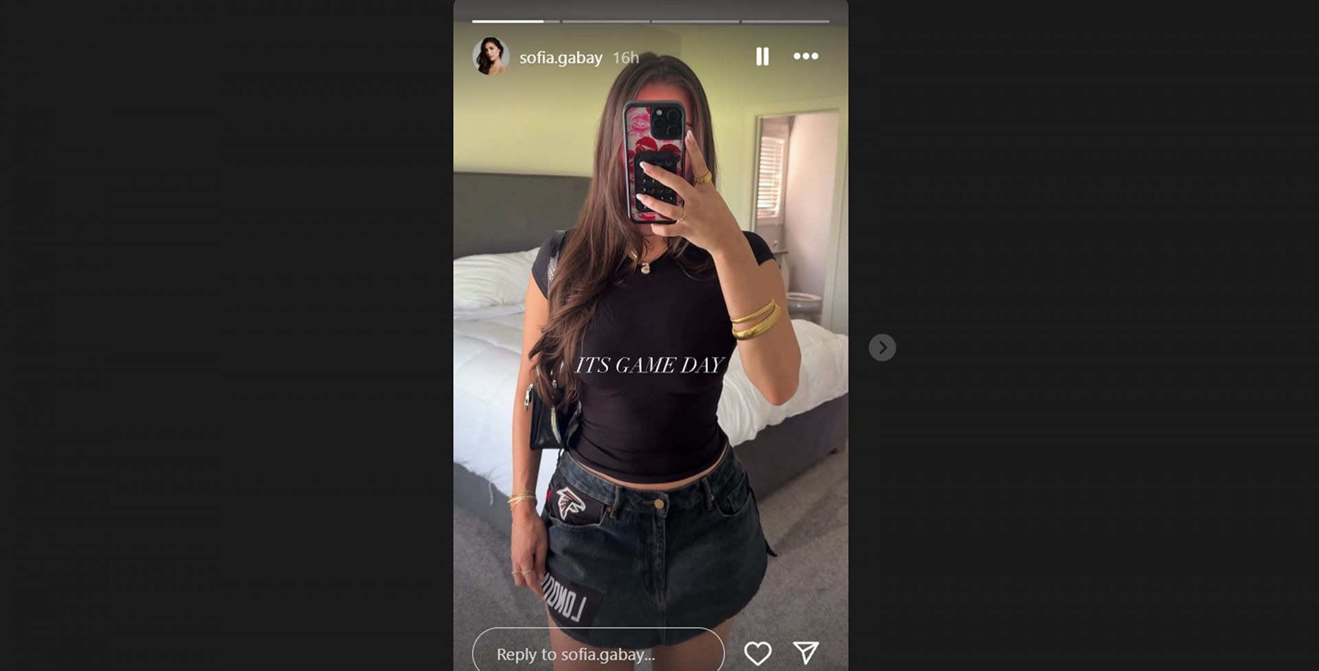 Drake London&#039;s GF Sofia dons custom outfit/@sofia.gabay
