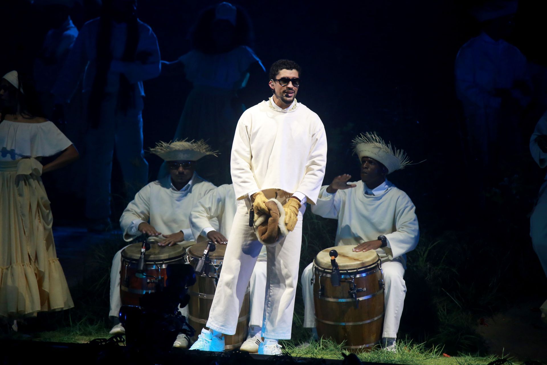 Bad Bunny: &quot;No Me Quiero Ir De Aqui&quot; Residencia En El Choli - Source: Getty