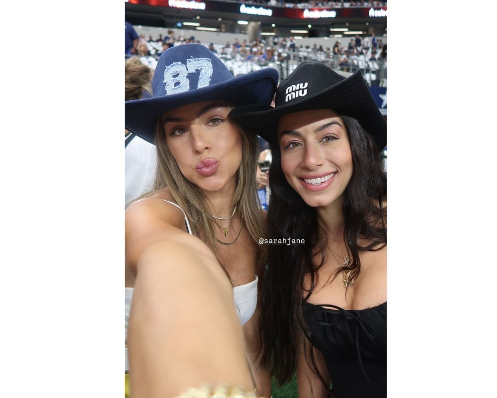 Jake Ferguson&rsquo;s fianc&eacute;e Haley Cavinder drops 2-word reaction sharing selfie with twin sister Hanna in Cowboys TE-inspired hat [IG/@haleycavinder]