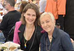 Now adoptive parents to 2 children, Martina Navratilova & wife Julia Lemigova fondly remember their engagement at US Open on wedding anniversary