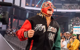 4 WWE SmackDown stars Triple H no longer wants to push