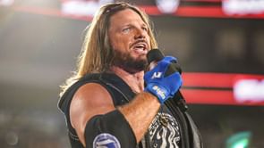 AJ Styles praises two female WWE RAW stars
