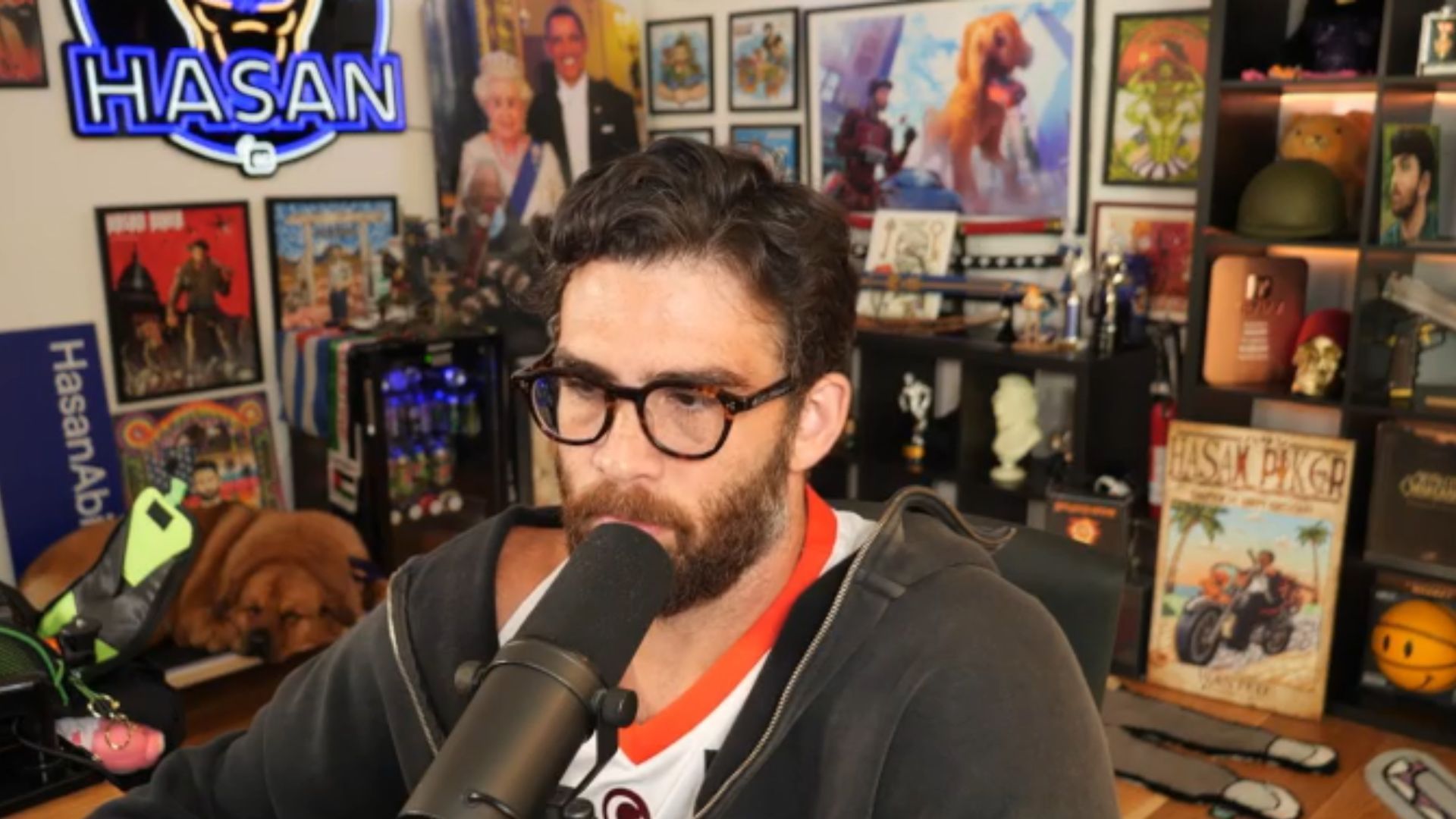 HasanAbi recently talked about how the criticism against him online has supposedly led to the rise of right wing content creators (Image via HasanAbi/Twitch)
