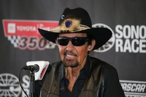 “They’re not Rolls-Royces”: Richard Petty’s straightforward message for NASCAR drivers complaining about tire issues