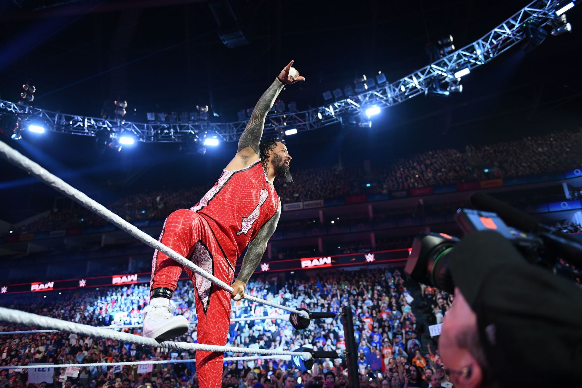 Monday Night RAW - Source: Getty