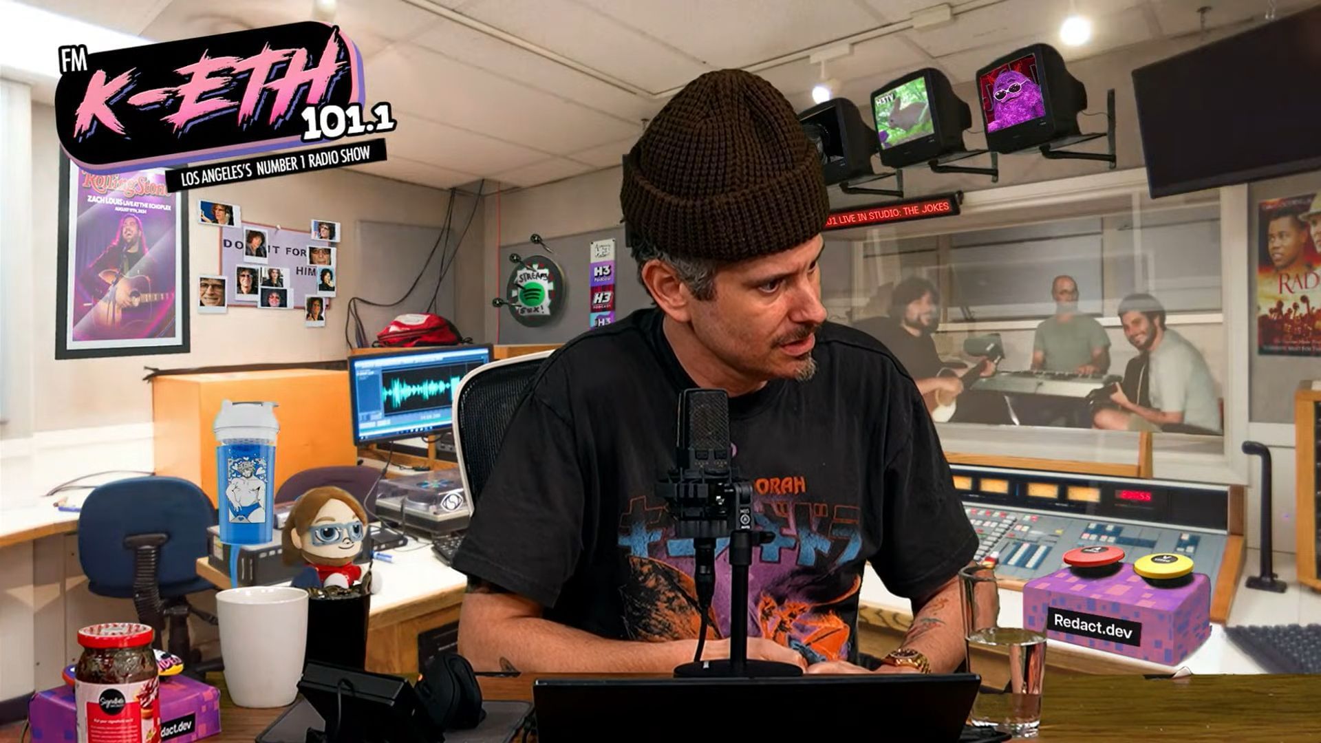 "Will be there to make fun of you": Ethan Klein says he will forever remain "vindictive" towards IDubbbz and Anisa Jomha