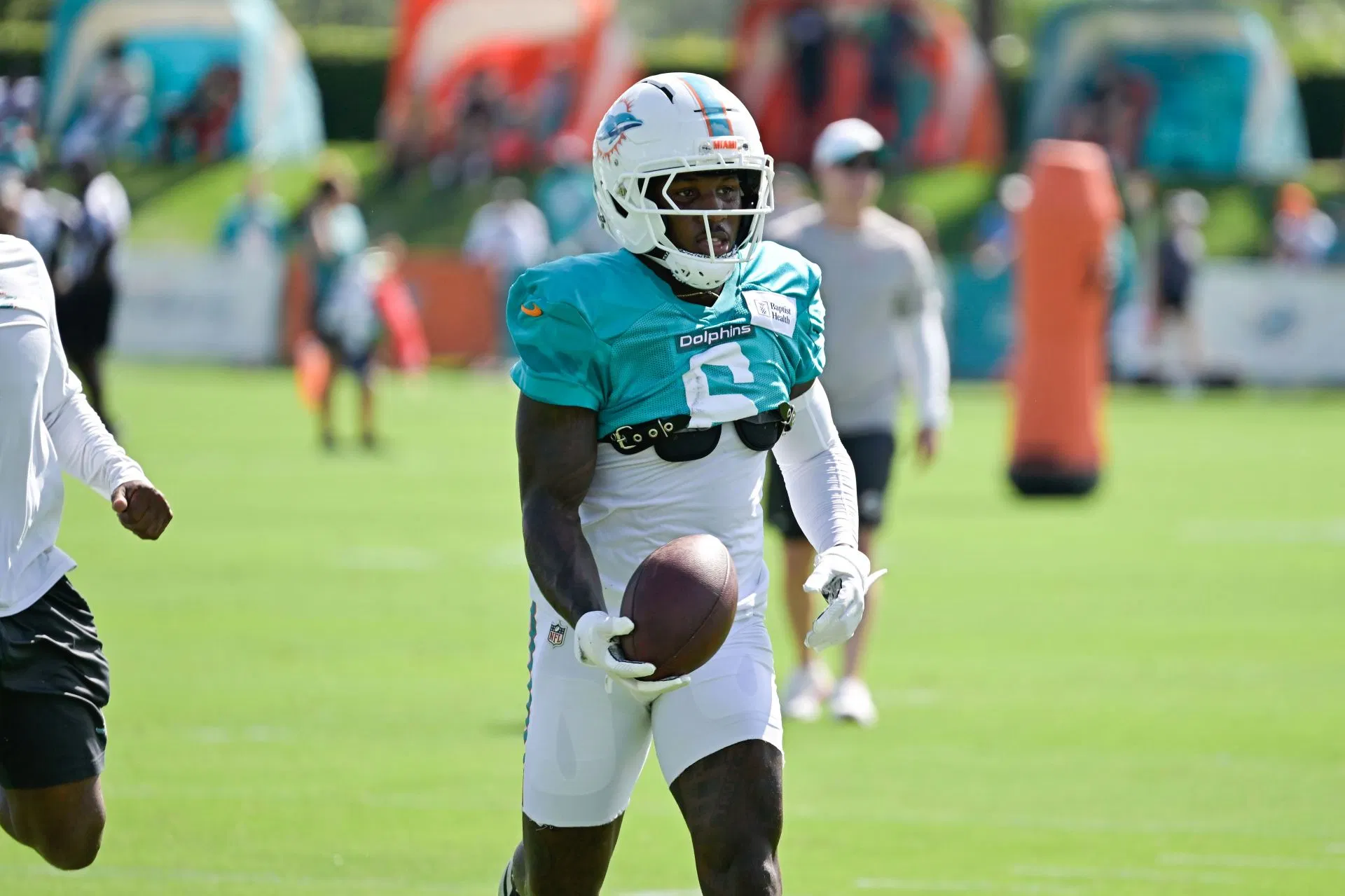 NFL: AUG 21 Jacksonville Jaguars - Miami Dolphins Joint Training Camp - Source: Getty