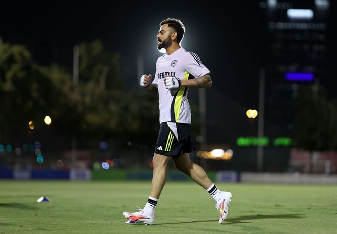 "He was sending me scores of one of the tests he was doing" - Football legend's massive revelation on Virat Kohli