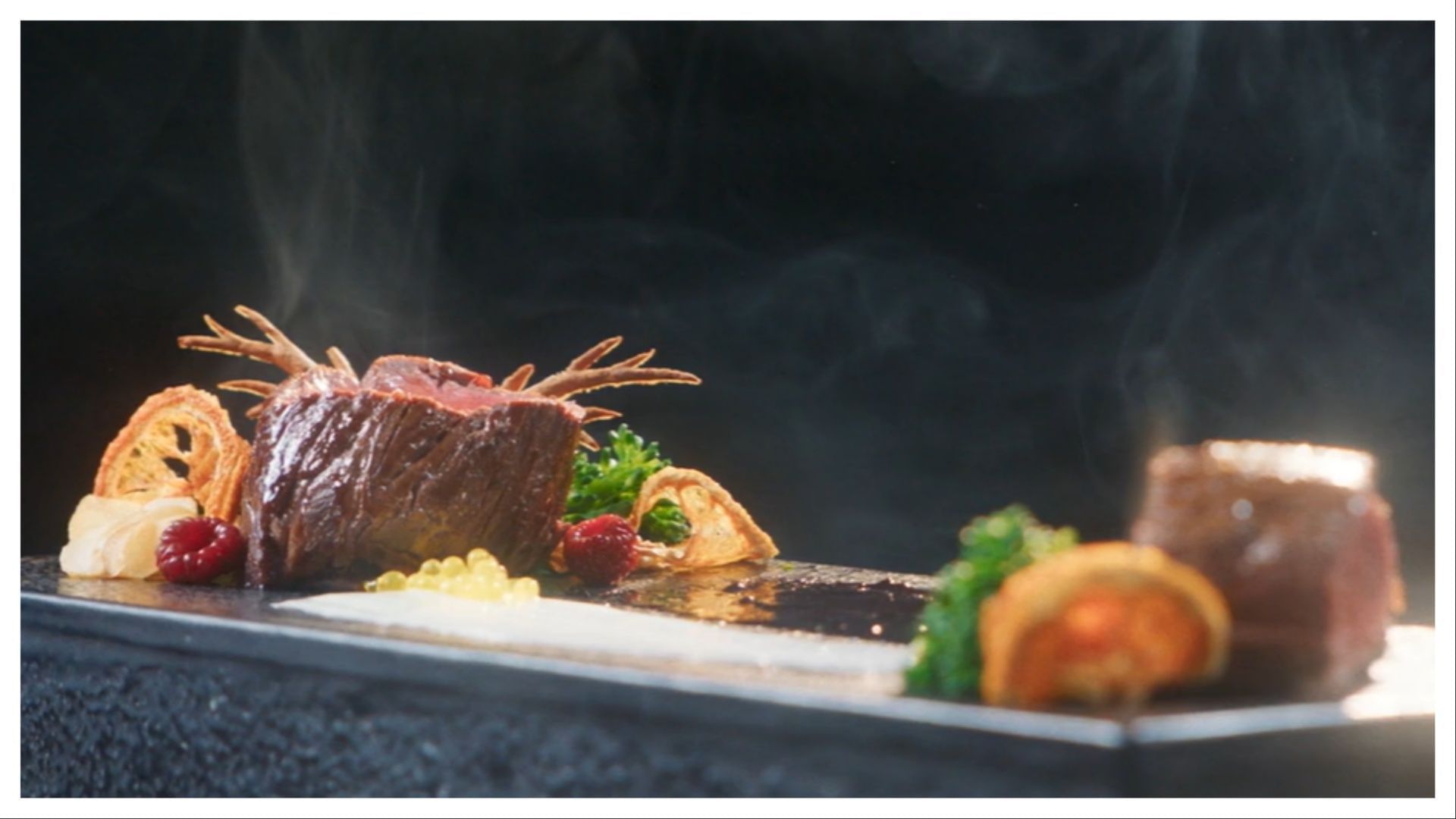 Venison chateaubriand (Image via Netflix)