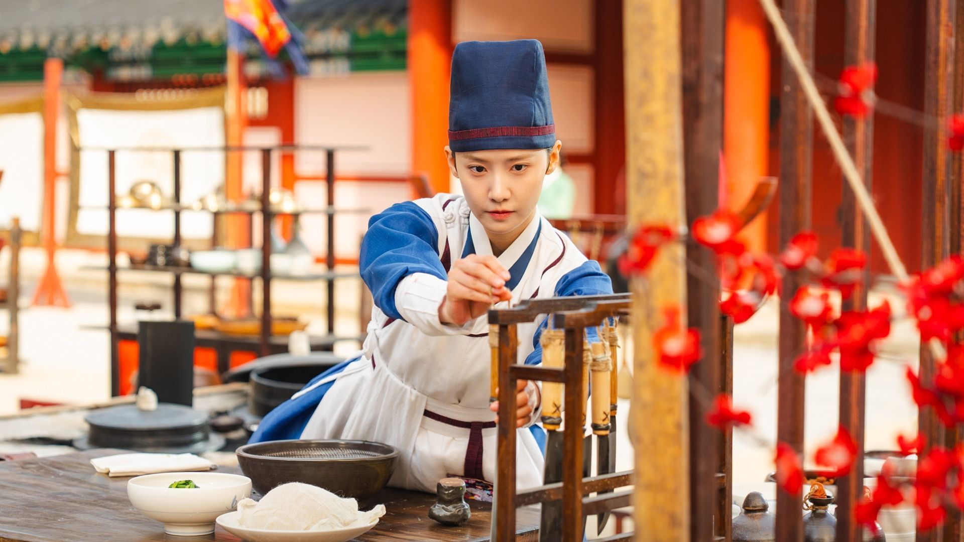 Ji-yeong in Bon App&eacute;tit, Your Majesty (Image via X/@CJnDrama)