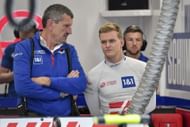Guenther Steiner with Mick Schumacher at the F1 Dutch Grand Prix - Practice - Source: Getty