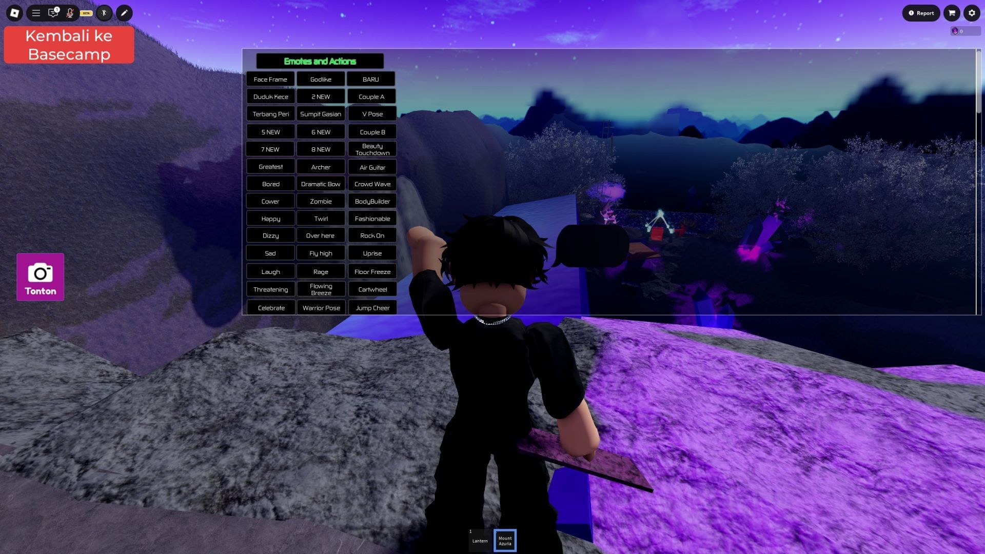 Use the emotes menu to express yourself in Mount Azuria (Image via Roblox)