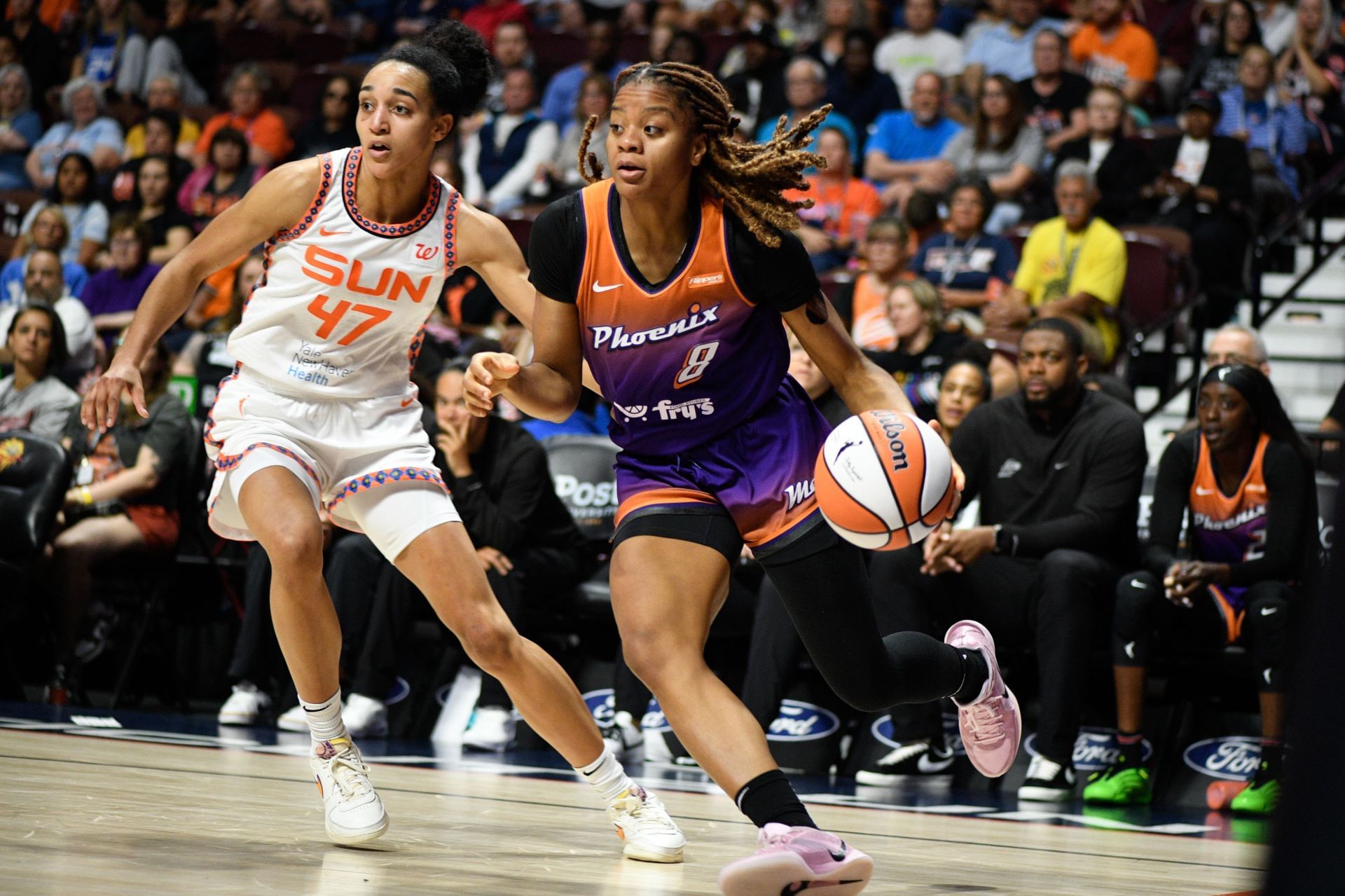 Phoenix Mercury guard Monique Akoa Makani (8) dribbles the ball during a WNBA game between the Phoenix Mercury and the Connecticut Sun - Source: Getty
