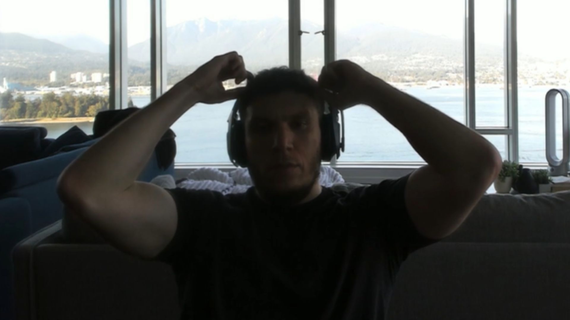 Trainwreckstv commented on the addictiveness of League of Legends and World of Warcraft (Image via trainwreckstv/Kick)