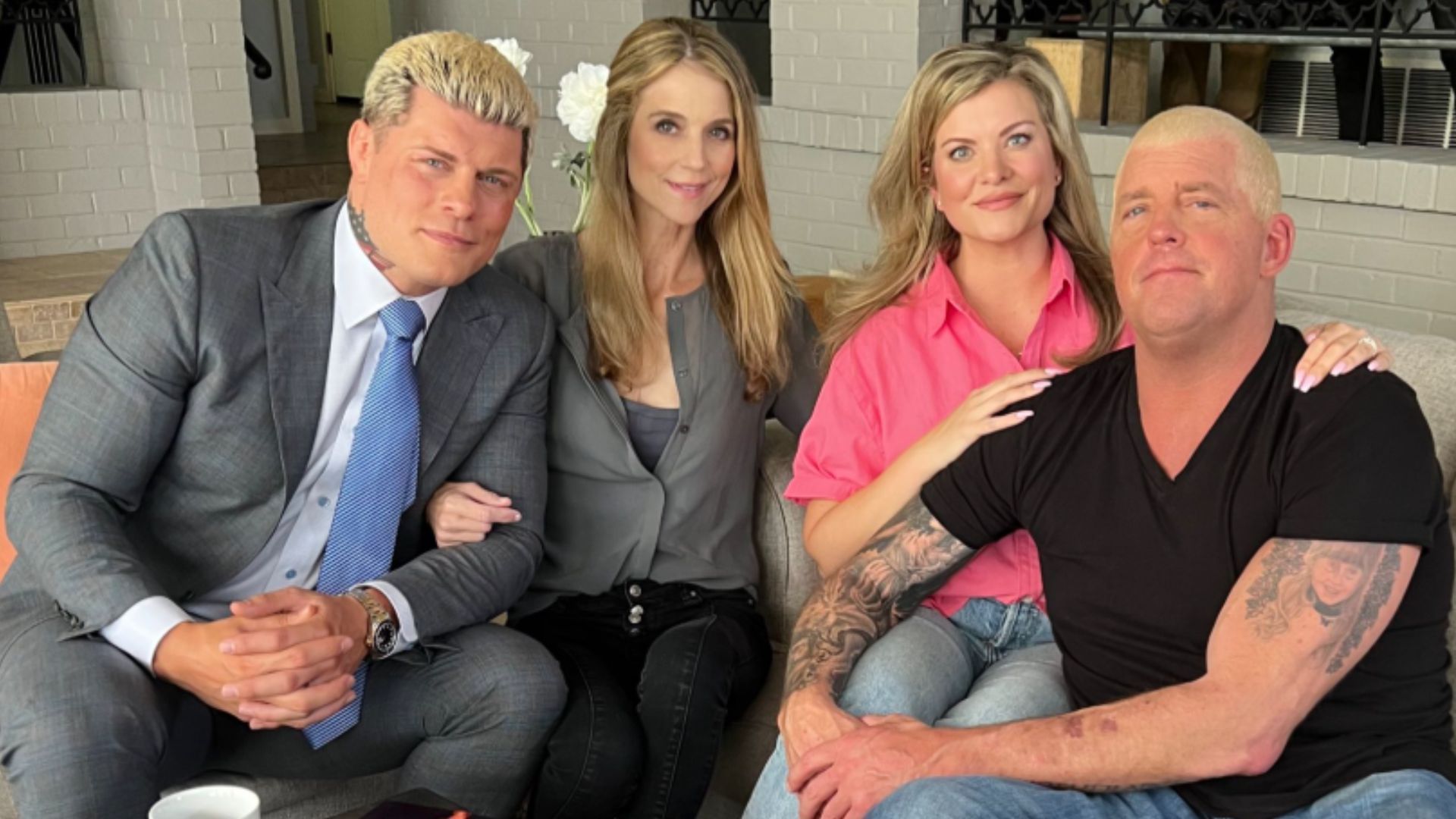 The Rhodes Family. (Image via Teil Rhodes