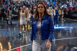 "Not progressing as quickly as we hoped": Stephanie White shares heartbreaking update on $197,100 Fever star amid WNBA playoffs