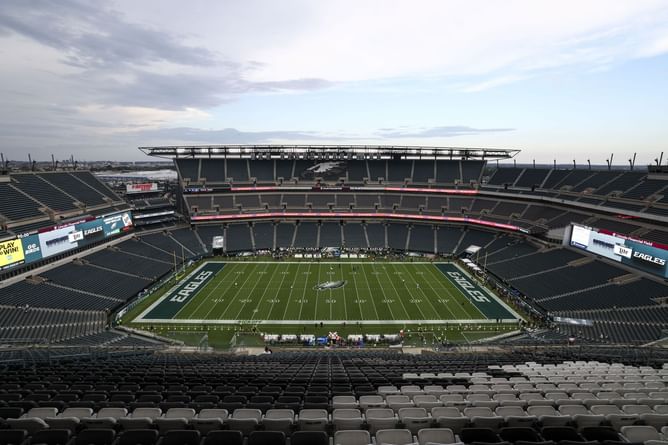 What time will Eagles vs. Cowboys restart? Latest update after lightning delay in season opener