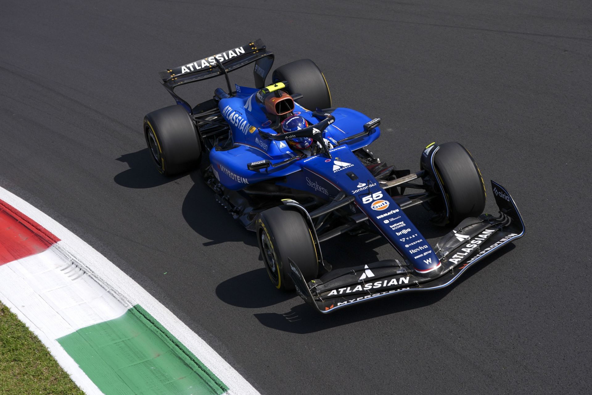 Carlos Sainz during the 2025 F1 Italian GP (Getty Images)