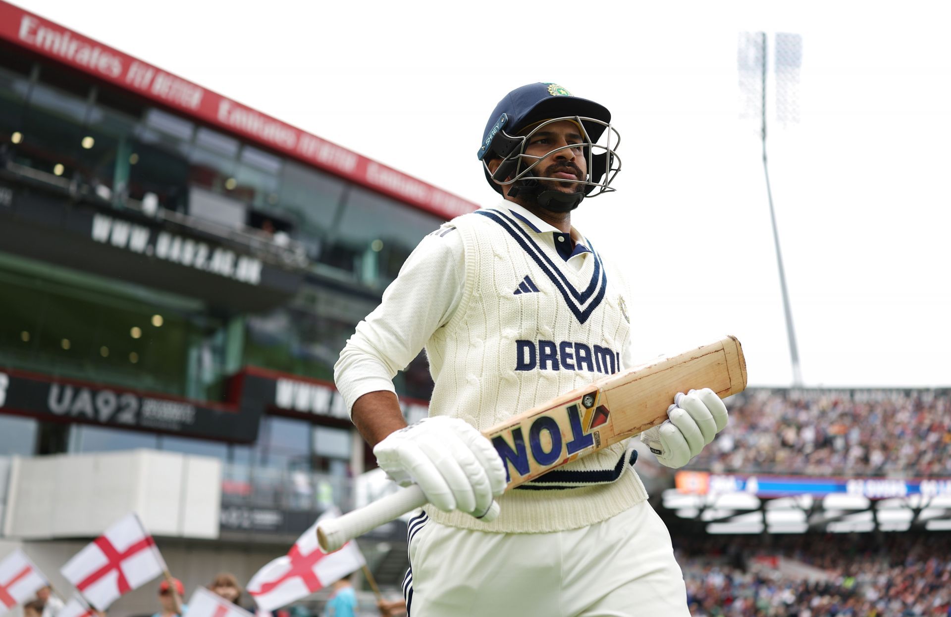 Shardul Thakur walks out to bat. (Image Credits: Getty)