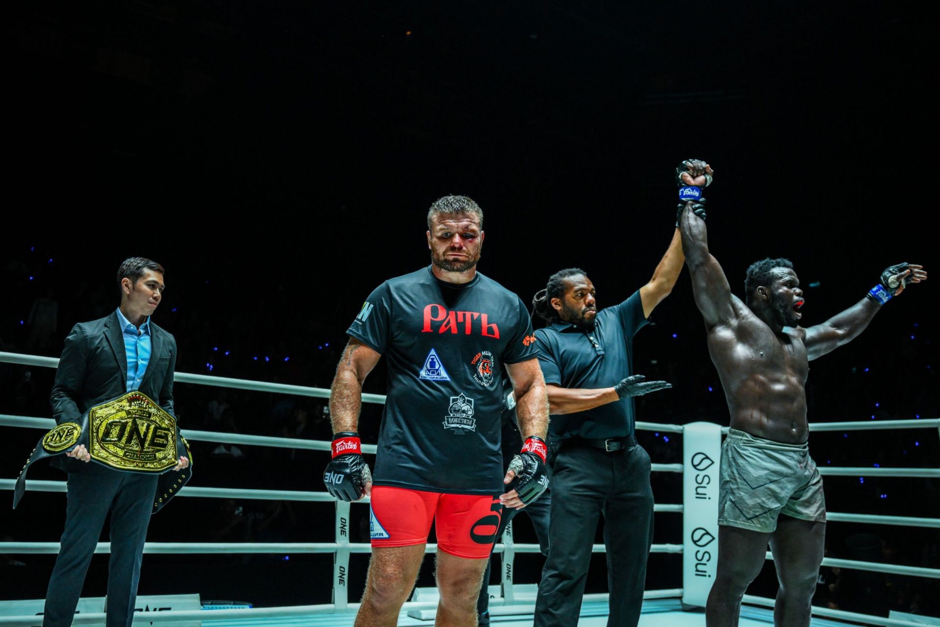 Anatoly Malykhin (L) looks devastated after losing to Reug Reug | Image by ONE Championship