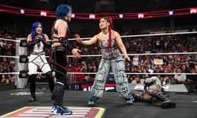 3 Signs IYO SKY will turn on Rhea Ripley despite what happened on WWE RAW