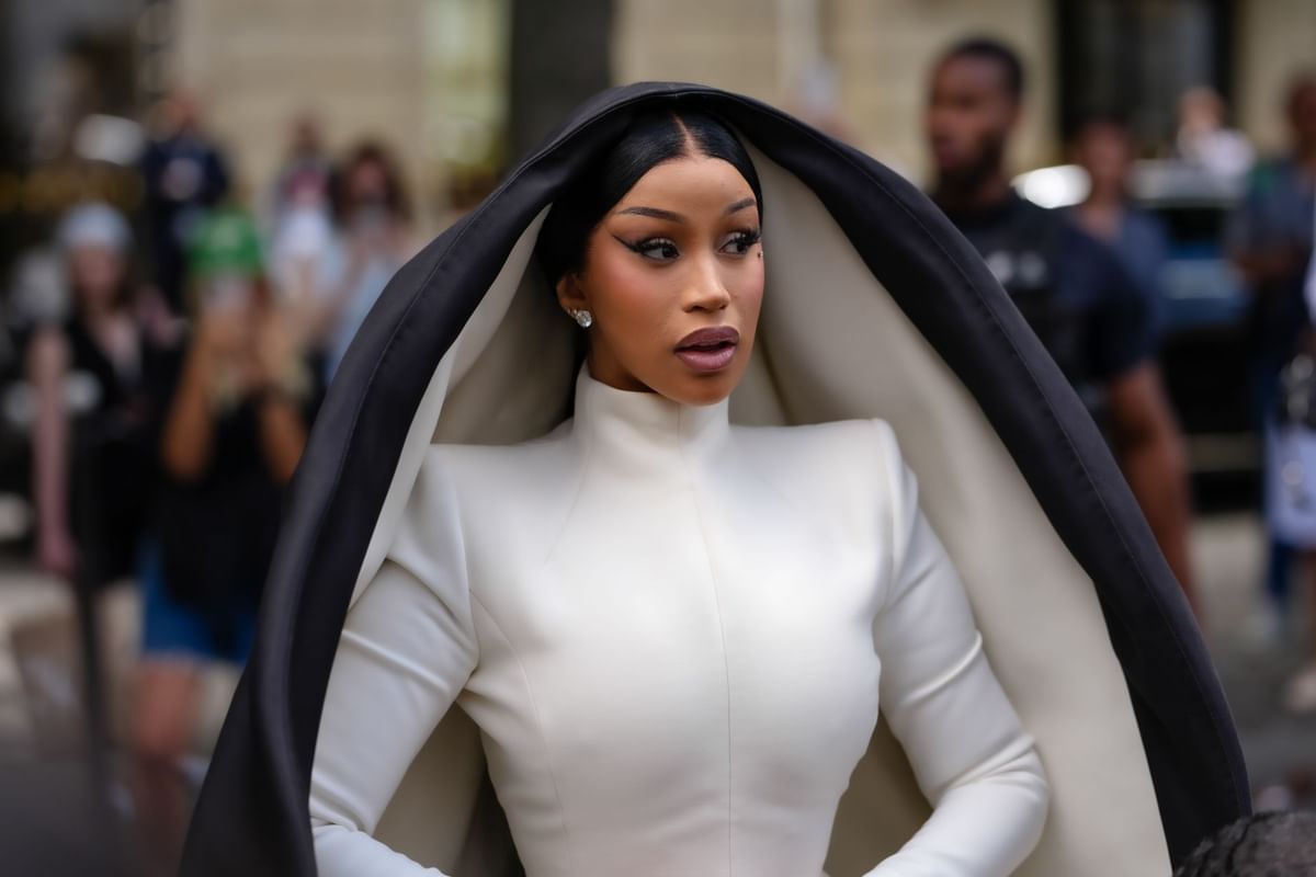 “Almost a decade after her debut is crazy” - Netizens react as Cardi B teases tour announcement for ‘AM I THE DRAMA?’
