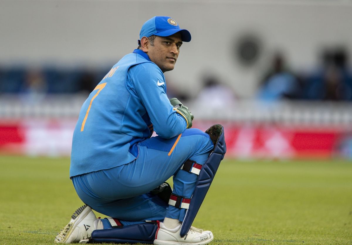 "I became a bit like a chameleon" - Former India stumper's stunning admission on how MS Dhoni's arrival impacted him