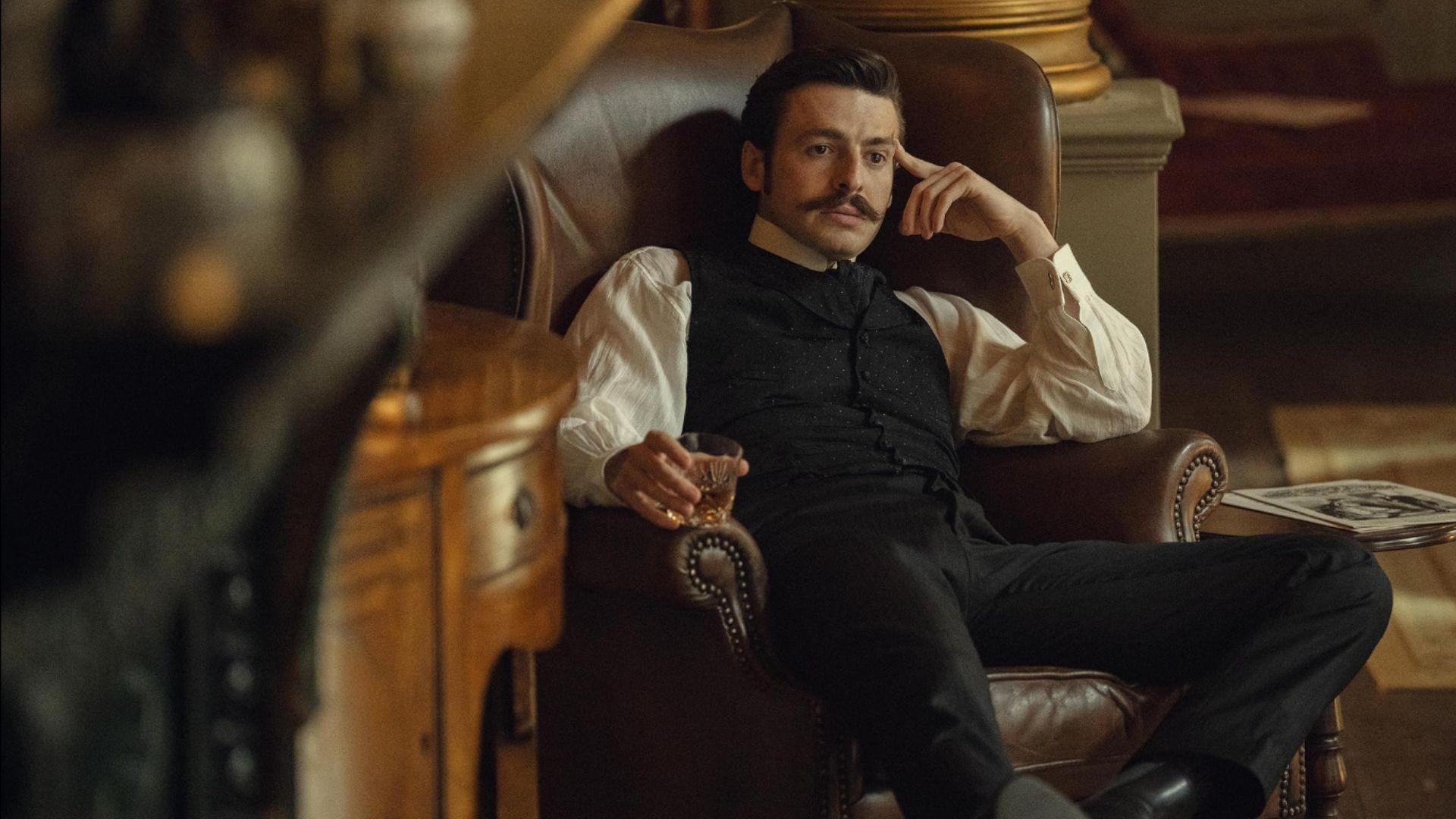 Arthur Guinness (Image via Netflix)
