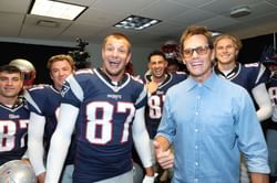 "They both look like they can still play": NFL fans react to Tom Brady throws a dart to Rob Gronkowski in Eagles-Chiefs pregame