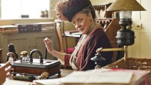 Is Maggie Smith in Downton Abbey: The Grand Finale? Details explored
