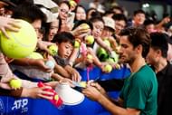 Musetti signs autographs at the 2025 ATP Chengdu Open - Day 6 - Source: Getty
