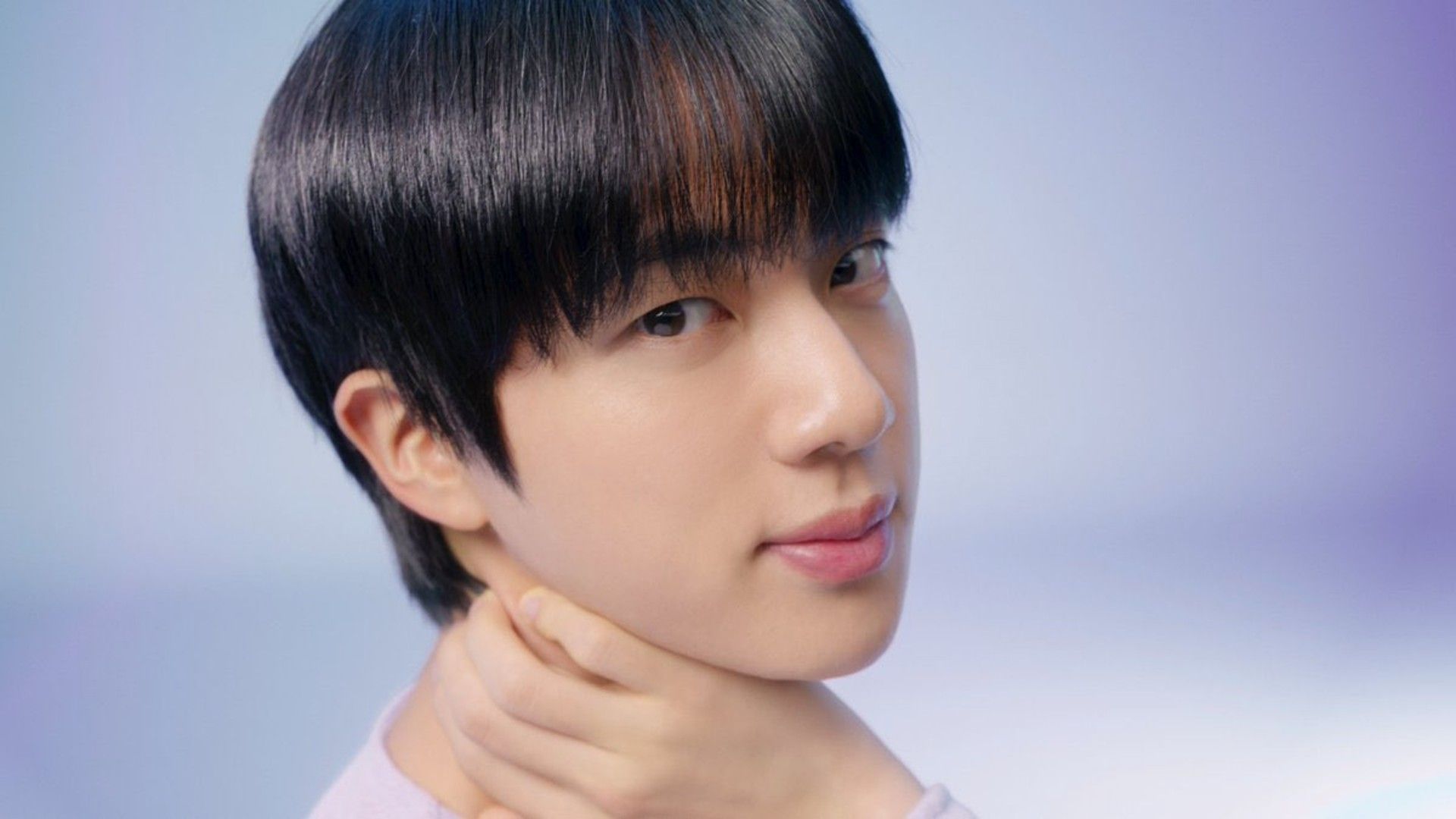 Jin in CF of Lucido-L (Image via YouTube/@mandomlucido-l1804)