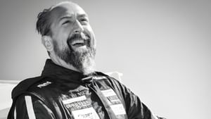 "RIP my friend", "Awful news": IndyCar world reacts as veteran photographer Chris Bucher dies battling cancer