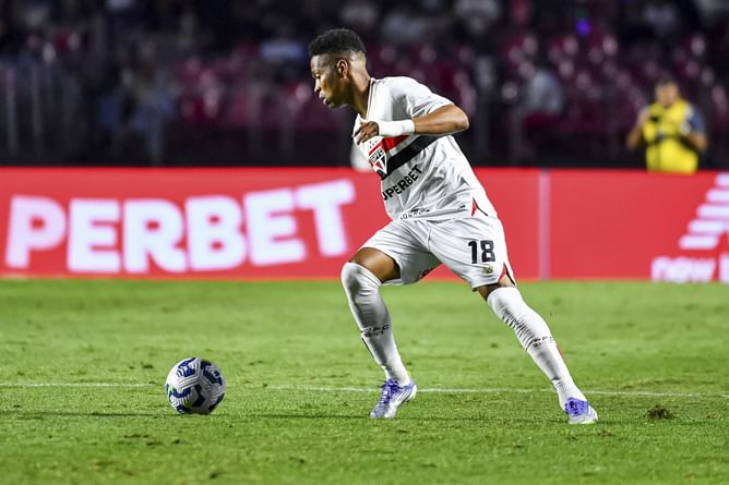 LDU vs Sao Paulo Prediction and Betting Tips | September 18th 2025