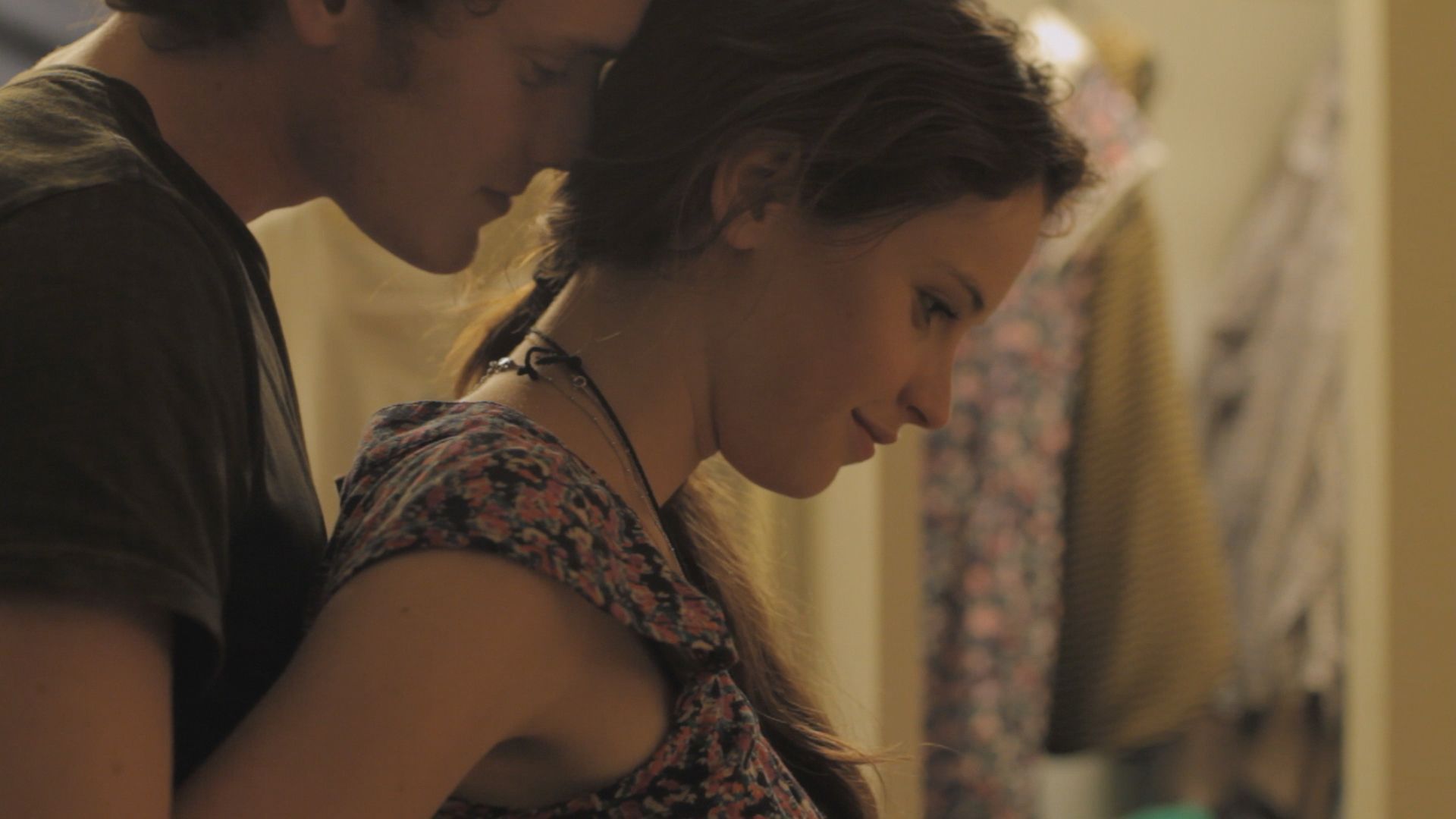 A still from Like Crazy (Image via Amazon Prime Video)