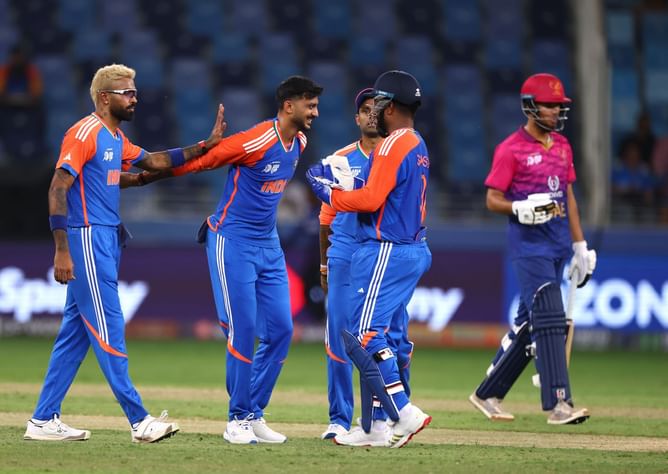Sanju Samson takes a sharp diving catch to dismiss Asif Khan as UAE crumbles to 51-6 in their Asia Cup 2025 clash vs IND [Watch]