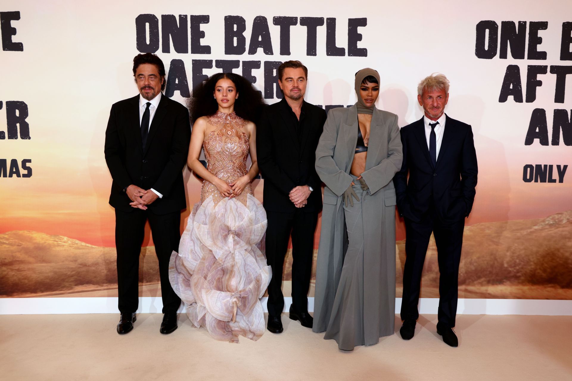Benicio del Toro, Chase Infiniti, Leonardo DiCaprio, Teyana Taylor, and Sean Penn attend the London Premiere of &quot;One Battle After Another&quot; in London, England (Image via Getty)
