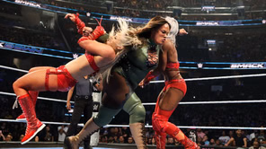 WWE Female Locker Room's True Feelings on Nia Jax Revealed by SmackDown Star