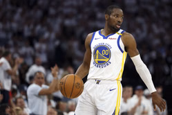 New Three-Team Trade Proposal Sees Spurs land Jonathan Kuminga next to Victor Wembanyama, Warriors Reuniting With 2015 NBA Champ